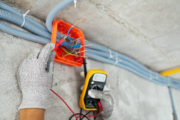Best Emergency Electrical Repair  in Scenic Oaks, TX