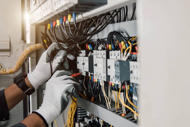 Best 24-Hour Electrician  in Scenic Oaks, TX